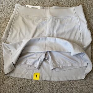 ZeroXposur Women's Light Gray Skort